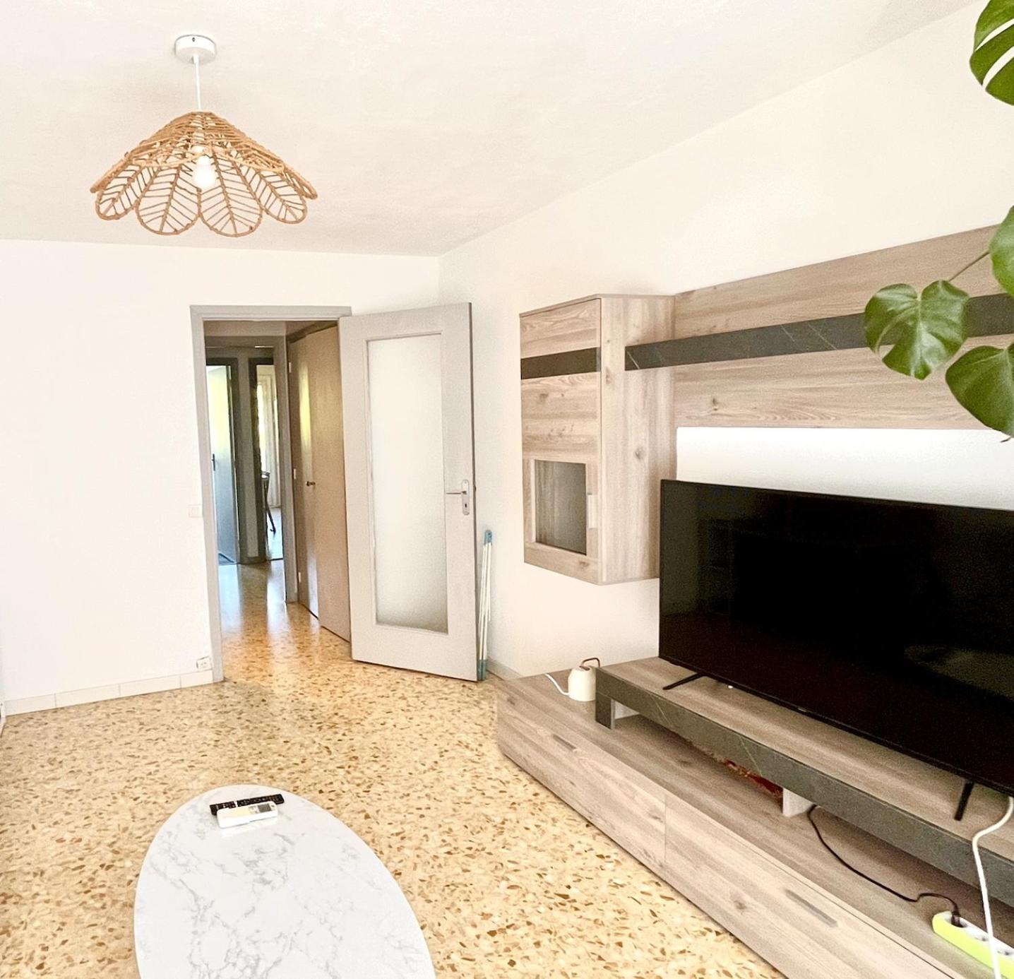 Antibes Home 2P 50M2 With Ac & Free Parking & 2 Balconies Exteriér fotografie